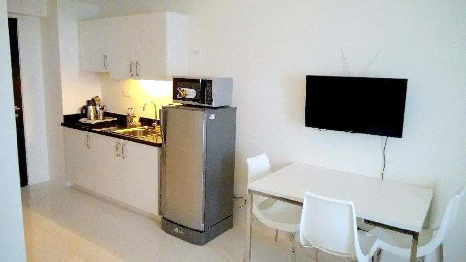 Condo Studio Luxe In Princeton Residences Manila Luaran gambar