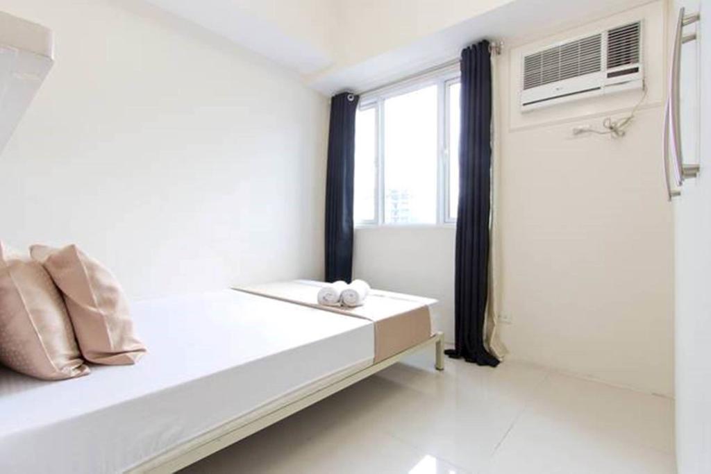 Condo Studio Luxe In Princeton Residences Manila Bilik gambar
