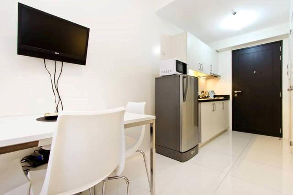 Condo Studio Luxe In Princeton Residences Manila Bilik gambar
