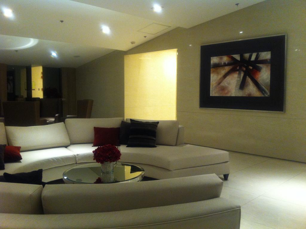Condo Studio Luxe In Princeton Residences Manila Bilik gambar